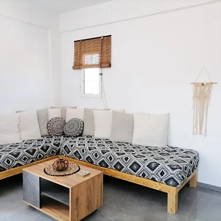 Paro's King Luxury A6 * Aliki (Paros)