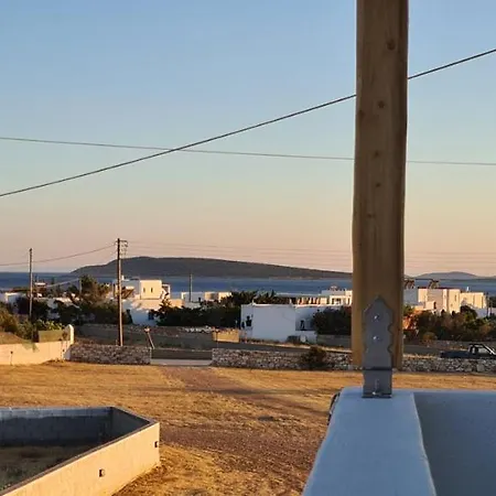 Paro's King Luxury A6 Aparthotel Aliki (Paros)